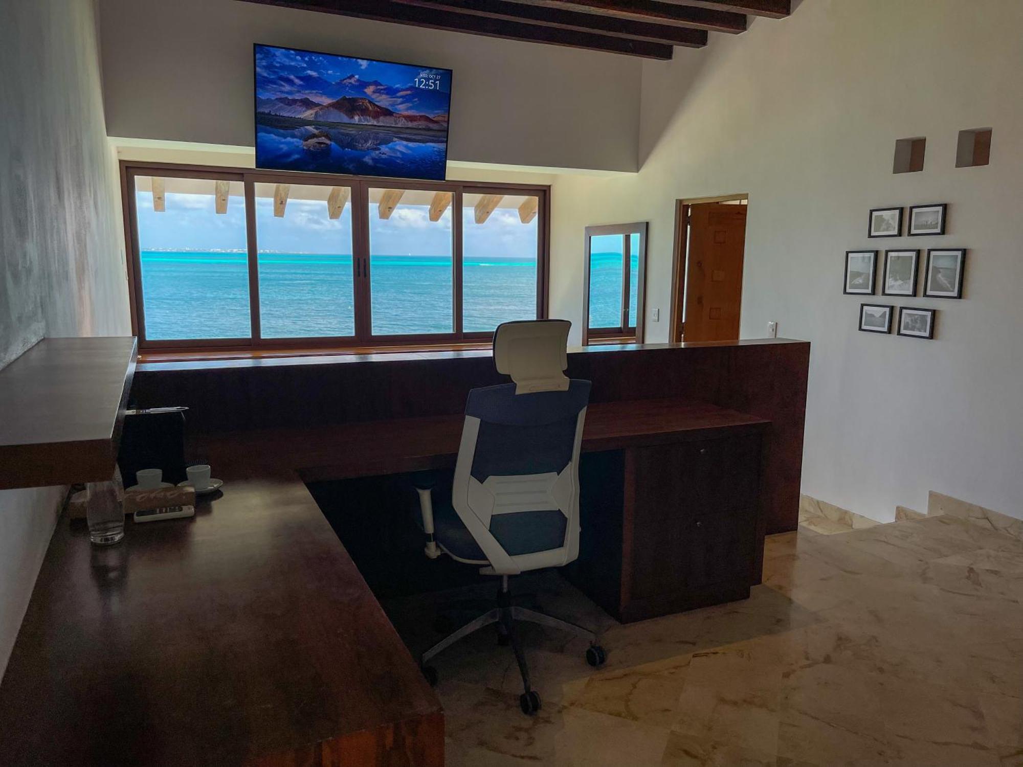 Luxury Beachfront Zone With Private Pool By Solmar Villa