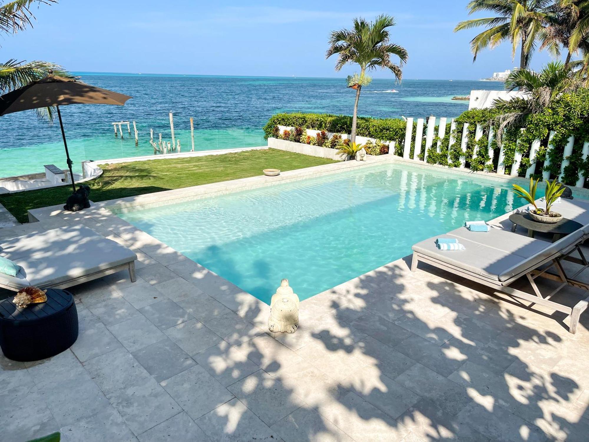 Luxury Beachfront Zone With Private Pool By Solmar Cancún